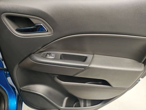 Used 2022 Chevrolet Colorado LT image 15