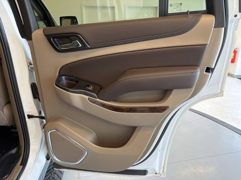 Used 2019 Chevrolet Tahoe LT image 52