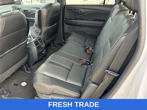 Certified 2023 Honda Passport TrailSport image 16