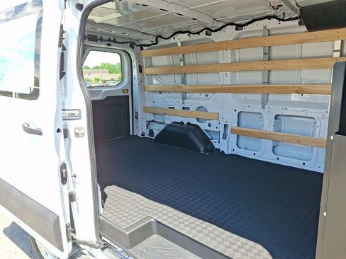 Used 2024 Ford Transit 250 Low Roof w/ Exterior Upgrade Package RWD image 11