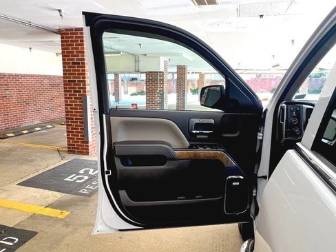 Used 2018 Chevrolet Silverado 1500 LTZ w/ Sport Package image 11