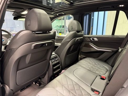 Used 2026 BMW X5 xDrive40i w/ M Sport Package AWD/4WD image 18