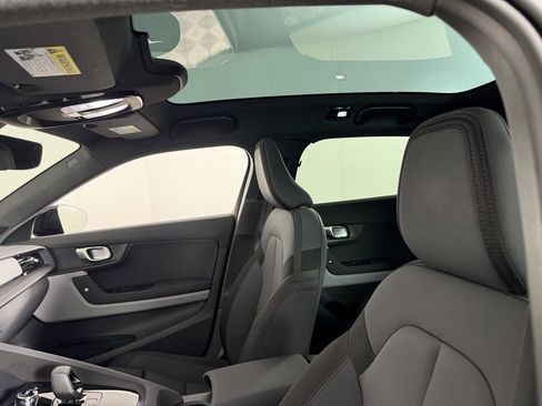 Used 2024 Polestar Polestar 2 image 25