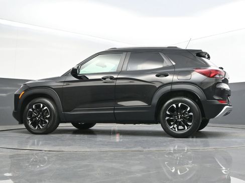 Used 2023 Chevrolet TrailBlazer LT FWD image 39