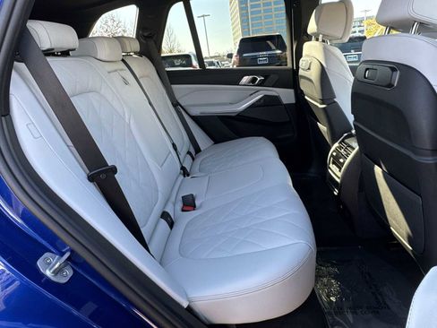 Used 2026 BMW X5 M60i image 19