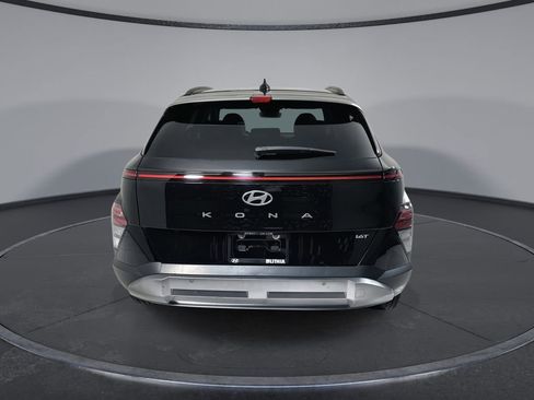 Used 2024 Hyundai Kona Limited FWD image 7