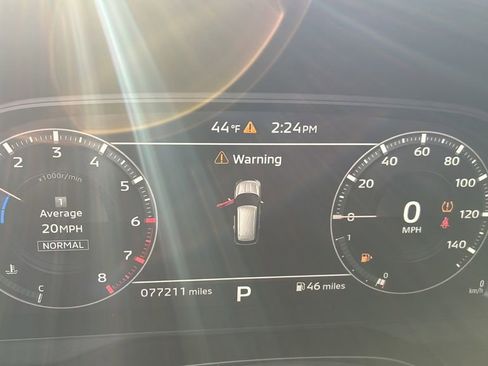 Used 2023 Mitsubishi Outlander SEL image 13