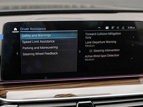 Used 2023 BMW M550i xDrive w/ Executive Package AWD/4WD image 41