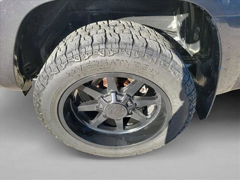 Used 2015 Toyota 4Runner SR5 image 12