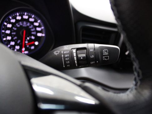 Used 2020 Hyundai Veloster N w/ Performance Package image 32