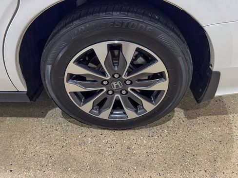 Used 2022 Honda Odyssey EX-L image 33