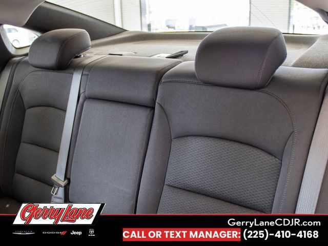 Used 2024 Chevrolet Malibu LT FWD image 18