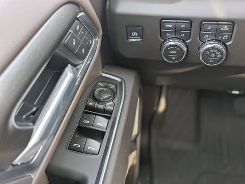 New 2026 GMC Sierra 3500 Denali w/ Denali Reserve Package image 23