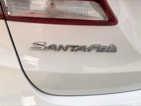 Used 2017 Hyundai Santa Fe Limited FWD image 27