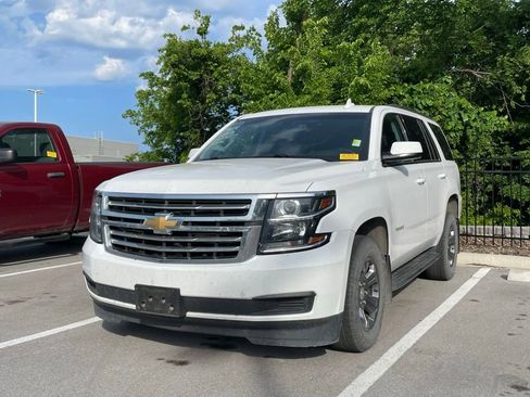 Used 2019 Chevrolet Tahoe LS AWD/4WD image 3
