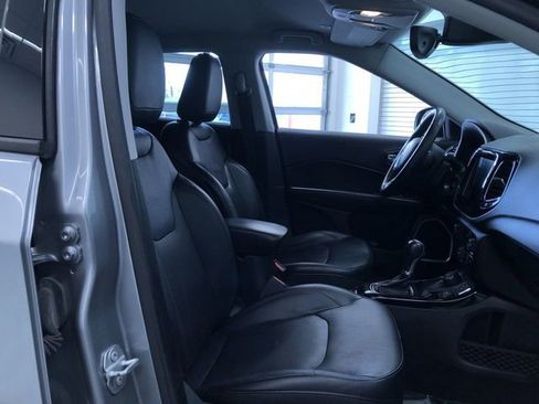 Used 2017 Jeep Compass Limited image 23