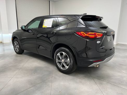 Used 2025 Chevrolet Blazer LT FWD image 6
