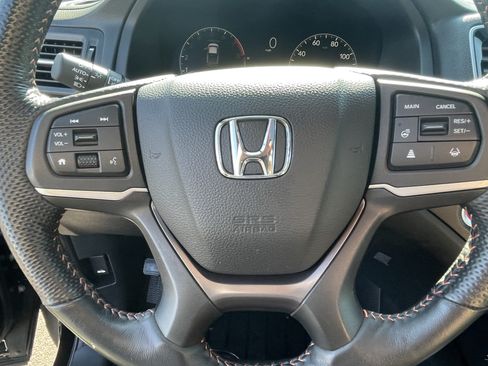 Used 2025 Honda Ridgeline TrailSport image 23