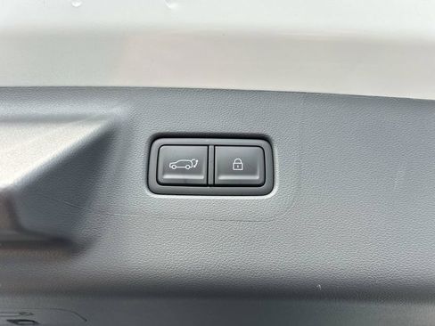 New 2026 Hyundai Santa Fe SE FWD image 17