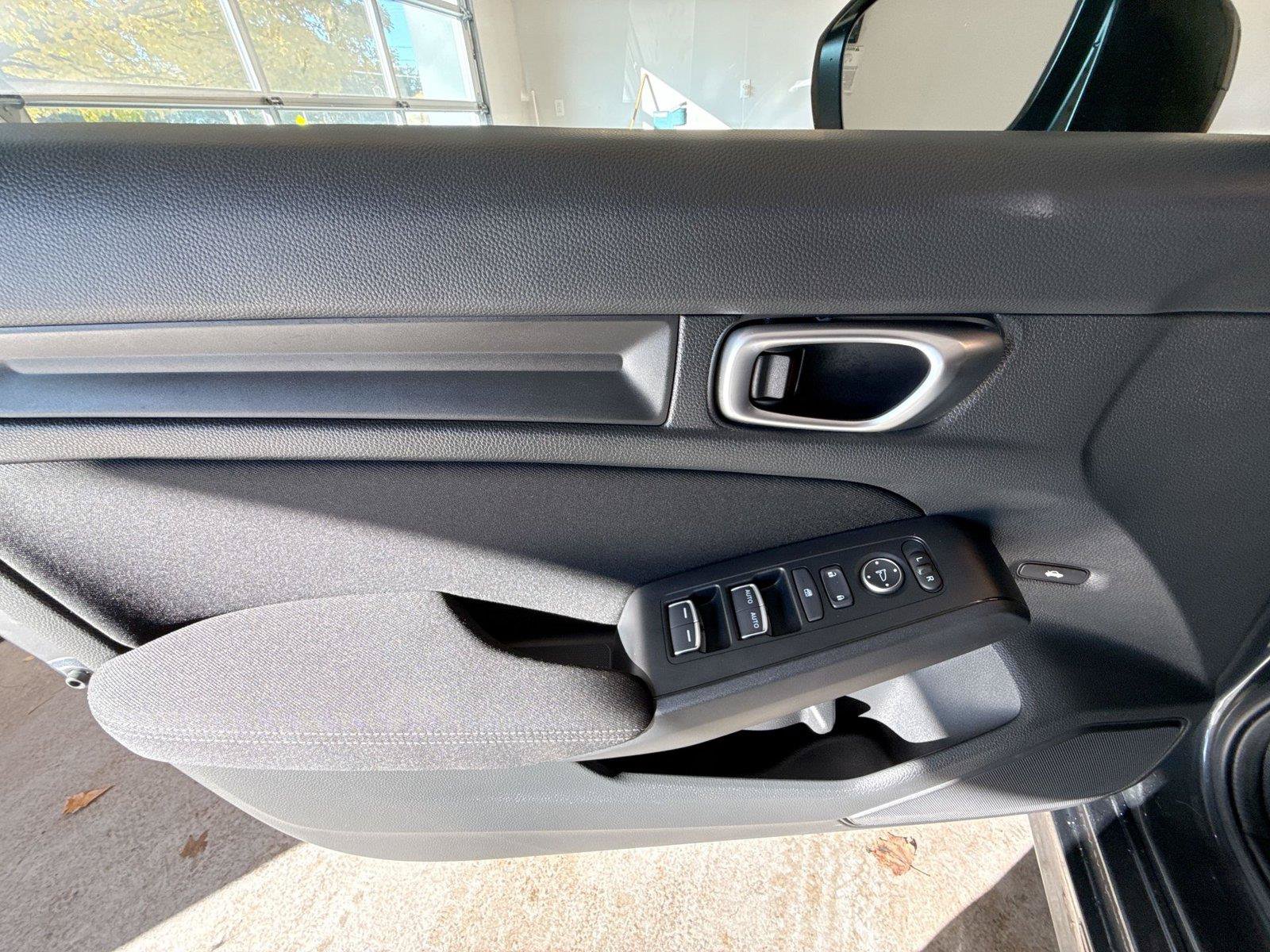 Used 2024 Honda Civic Sport image 15