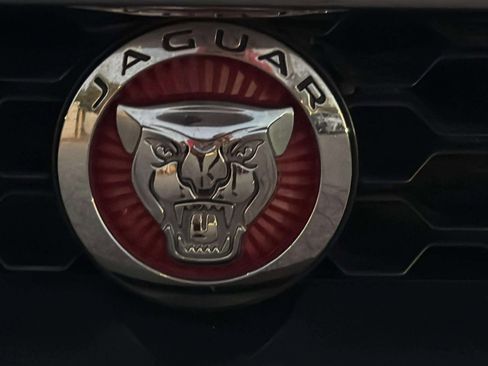 Used 2017 Jaguar F-TYPE Coupe image 51