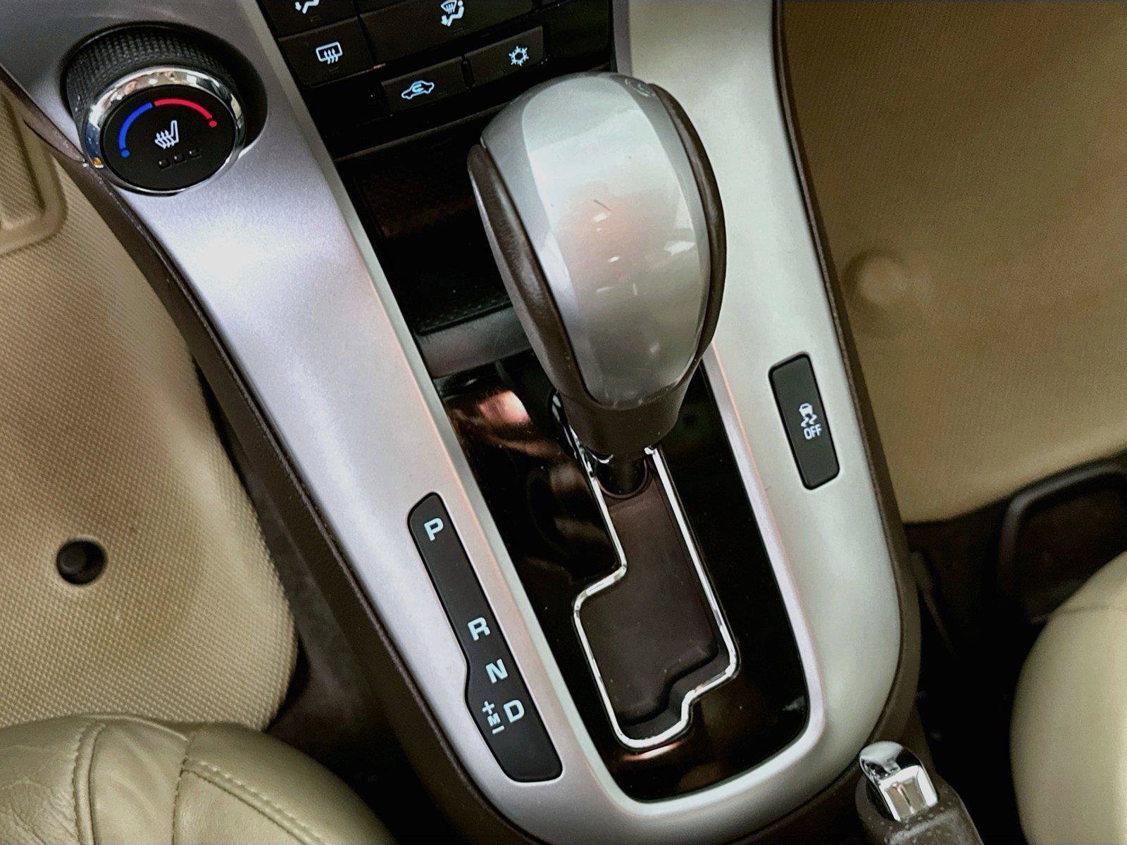 Used 2013 Chevrolet Cruze LT FWD image 15