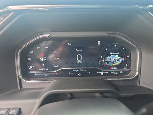 Used 2025 GMC Sierra 2500 Denali Ultimate w/ Max Trailering Package AWD/4WD image 15