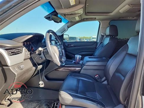 Used 2019 GMC Yukon XL SLT w/ Open Road Package image 13