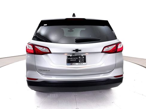 Used 2021 Chevrolet Equinox LS w/ LS Convenience Package FWD image 14