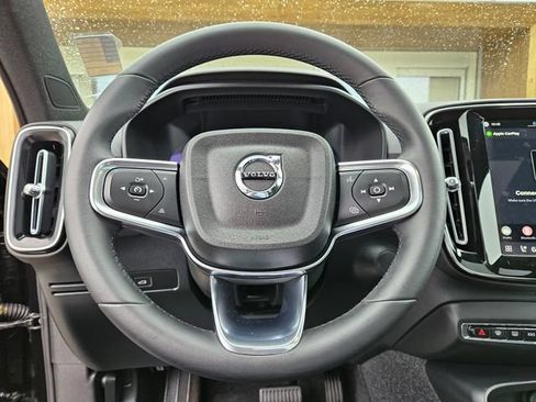 Certified 2023 Volvo XC40 Recharge Ultimate w/ Protection Package Premier AWD/4WD image 21
