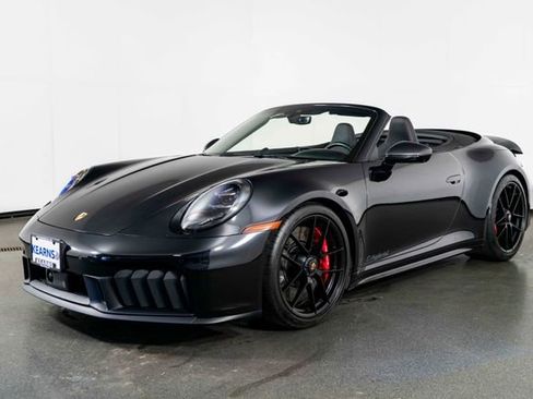 Used 2025 Porsche 911 Carrera 4 GTS AWD/4WD image 4