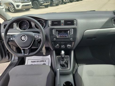 Used 2018 Volkswagen Jetta S FWD image 21