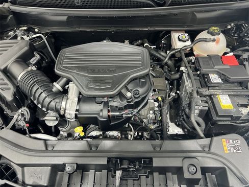 Used 2025 Cadillac XT5 Premium Luxury image 29