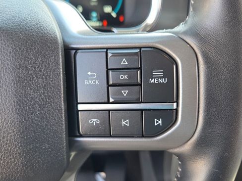 Used 2021 Ford F150 Lariat w/ Max Trailer Tow Package AWD/4WD image 23