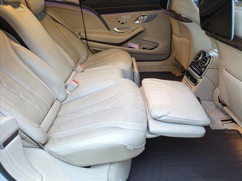 Certified 2020 Mercedes-Benz Maybach S 560 4MATIC image 21