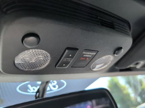 Used 2019 Ford Mustang GT Premium image 20