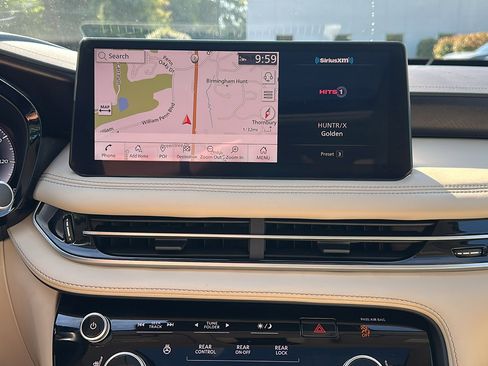 Certified 2022 INFINITI QX60 Sensory w/ Cargo Package image 18