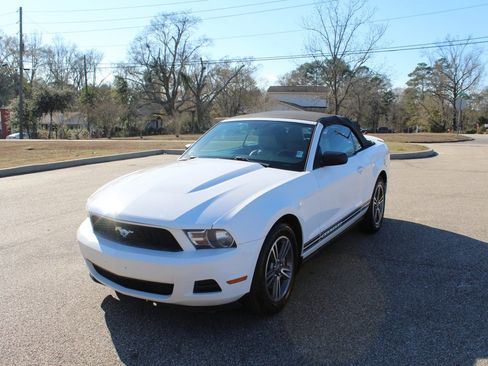 Used 2012 Ford Mustang Premium image 6