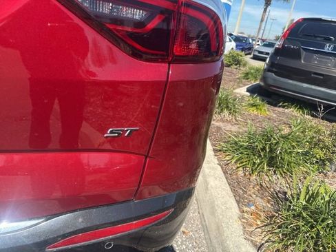 Used 2023 Buick Enclave Essence w/ Sport Touring Edition image 24