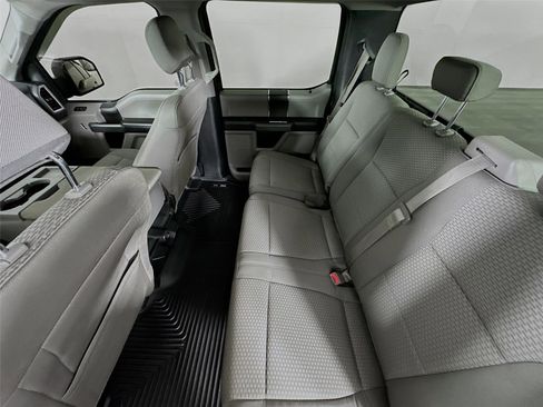 Used 2016 Ford F150 XLT image 30