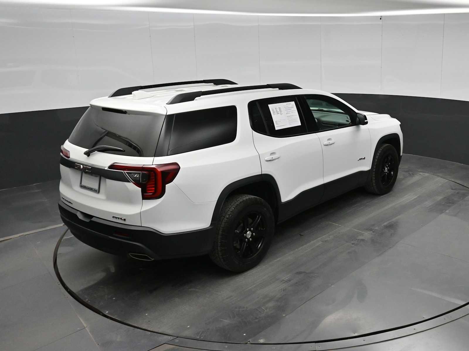 Used 2023 GMC Acadia AT4 AWD/4WD image 30