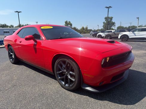Used 2022 Dodge Challenger GT w/ Blacktop Package RWD image 21