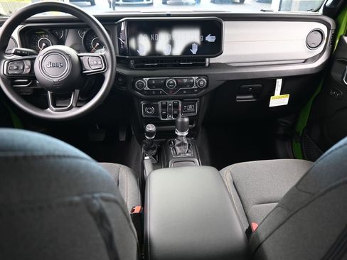 New 2026 Jeep Gladiator Sport image 30