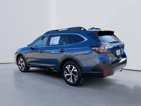 Certified 2022 Subaru Outback Limited XT image 5