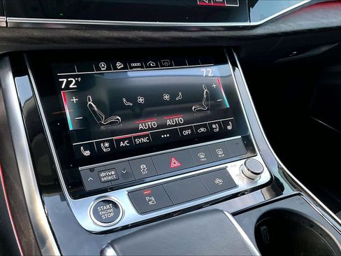 Used 2022 Audi Q8 Premium Plus w/ Premium Plus Package AWD/4WD image 41