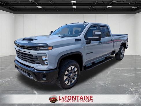 Certified 2024 Chevrolet Silverado 2500 Custom w/ Custom Value Package AWD/4WD image 1