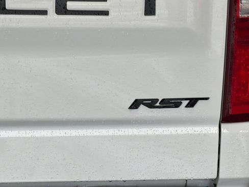 Used 2022 Chevrolet Silverado 1500 RST w/ Convenience Package II image 24