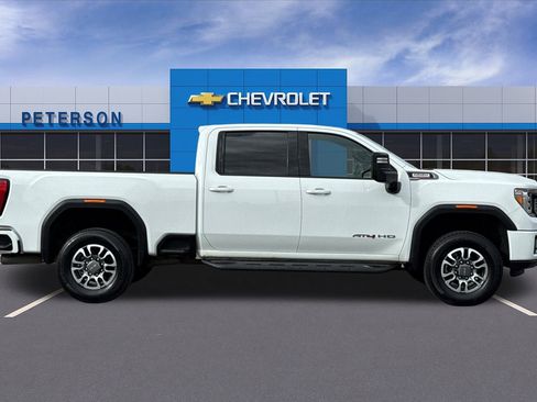 Certified 2022 GMC Sierra 3500 AT4 w/ Gooseneck/5TH Wheel Package image 3