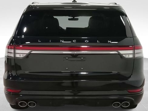 Certified 2023 Lincoln Aviator Reserve w/ Equipment Group 201A AWD/4WD image 5