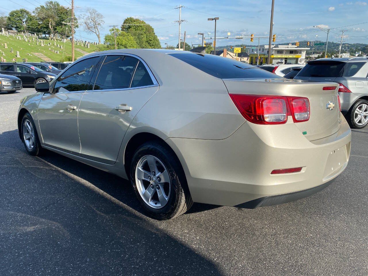 Used 2015 Chevrolet Malibu LS FWD image 5